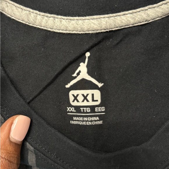 Jordan Men’s Short Sleeve Geometric T-Shirt Size XXL - Picture 3 of 3